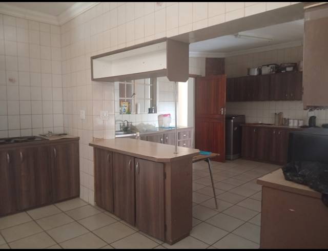 4 BEDROOM HOUSE FOR SALE IN LEVYVALE